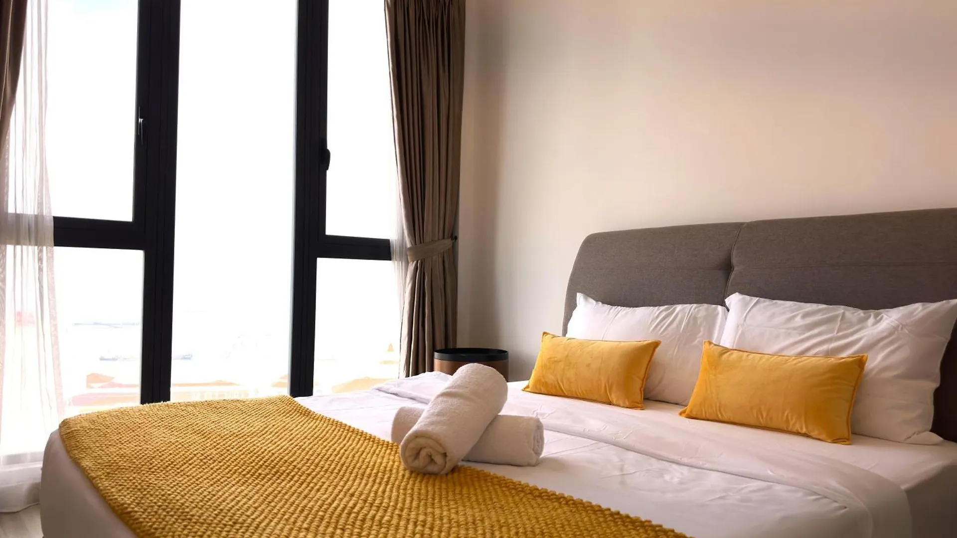 Deluxe Seaview Suite Tripe Bed With Bath Tub 25 Tanjung Tokong Apartamento